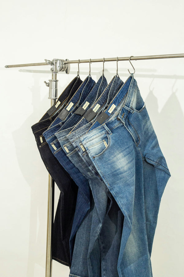 Deman Jeans
