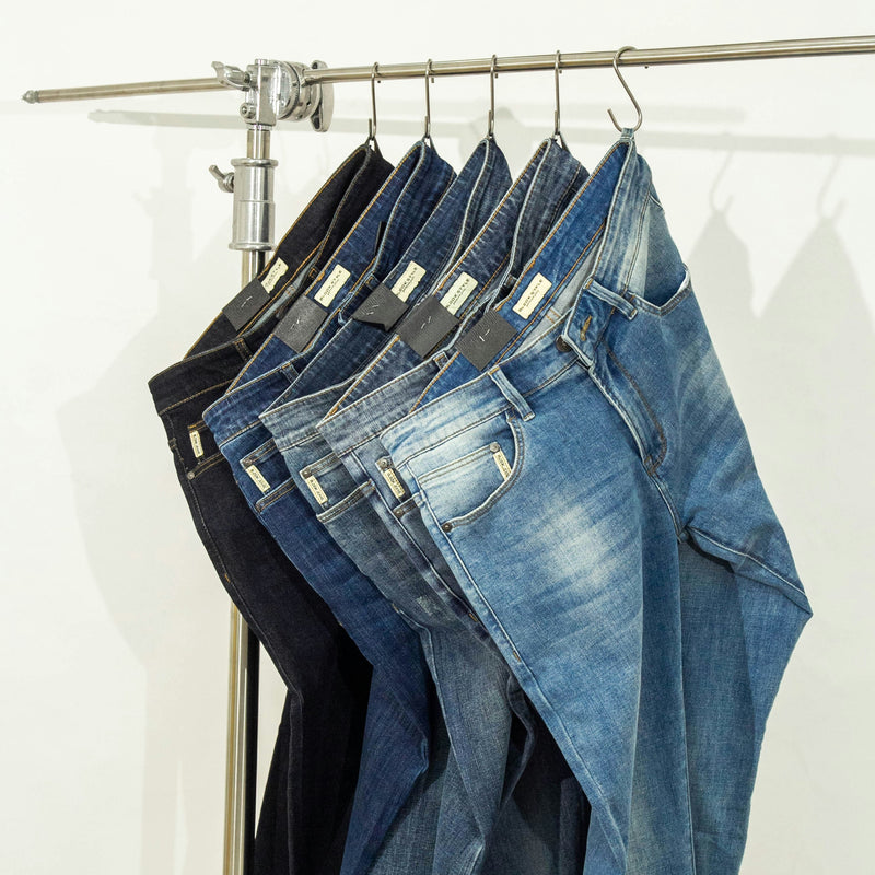 Deman Jeans